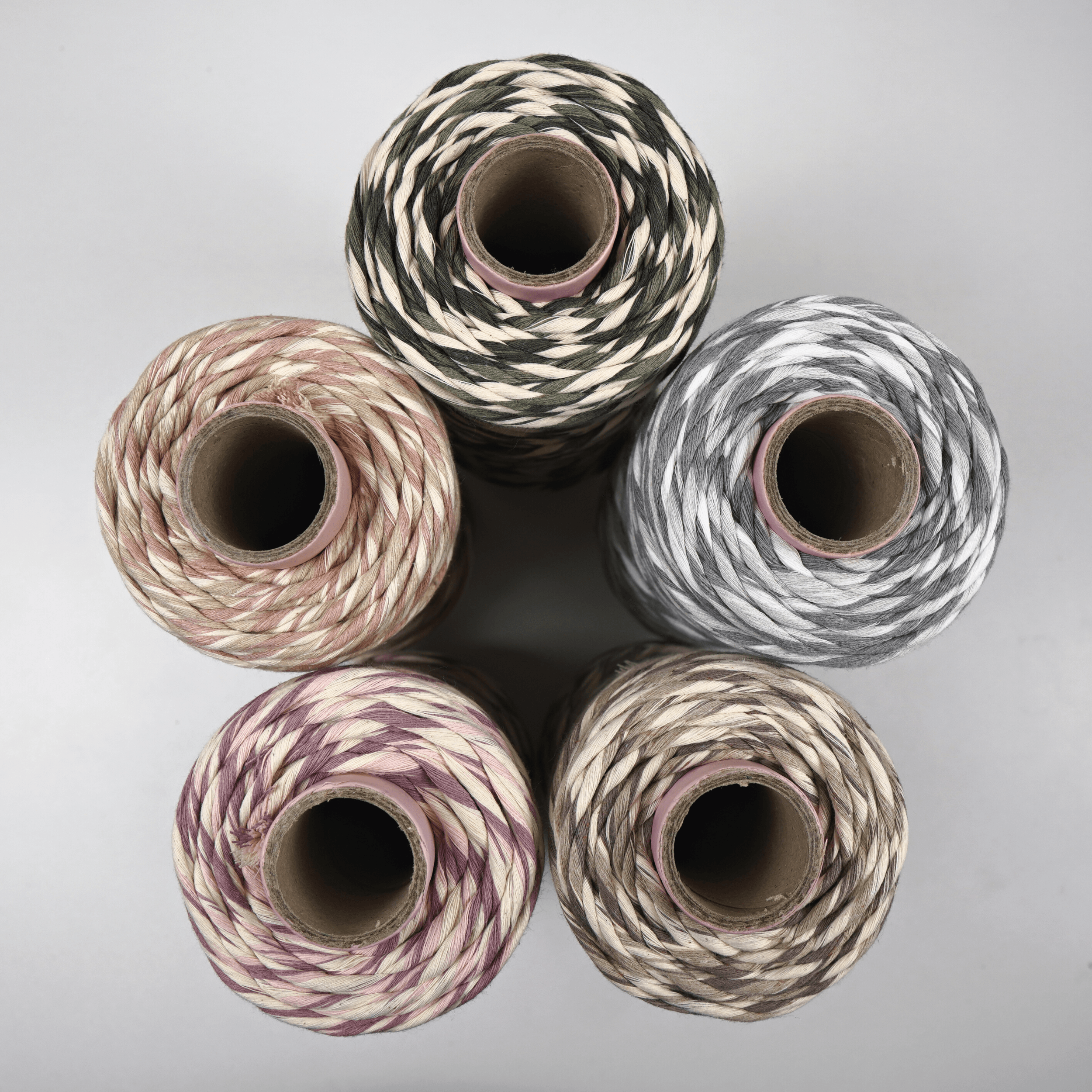 BOCHIKNOT Macrame LUSH 5mm Color Swirls Single Strand Cord (105yds) –  Bochiknot