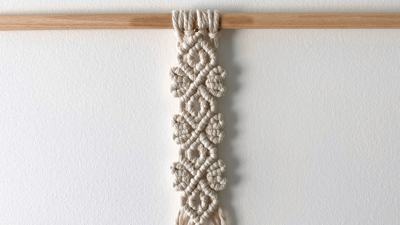 How to Macrame a Diamond Lace Pattern – PERFECT for Wall Hangings ...