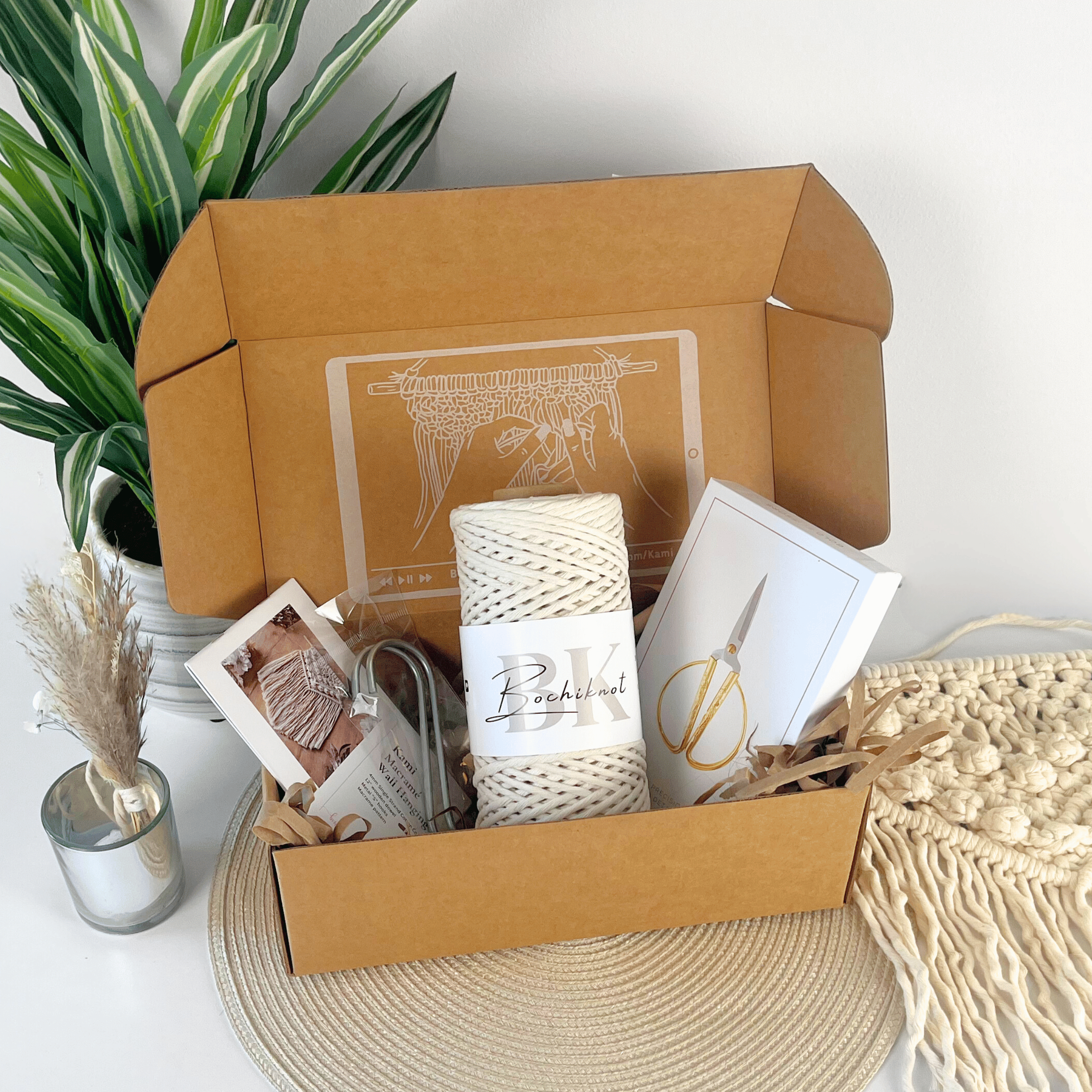 Macramé Starter Kit – Beginner Macrame Kit – Bochiknot
